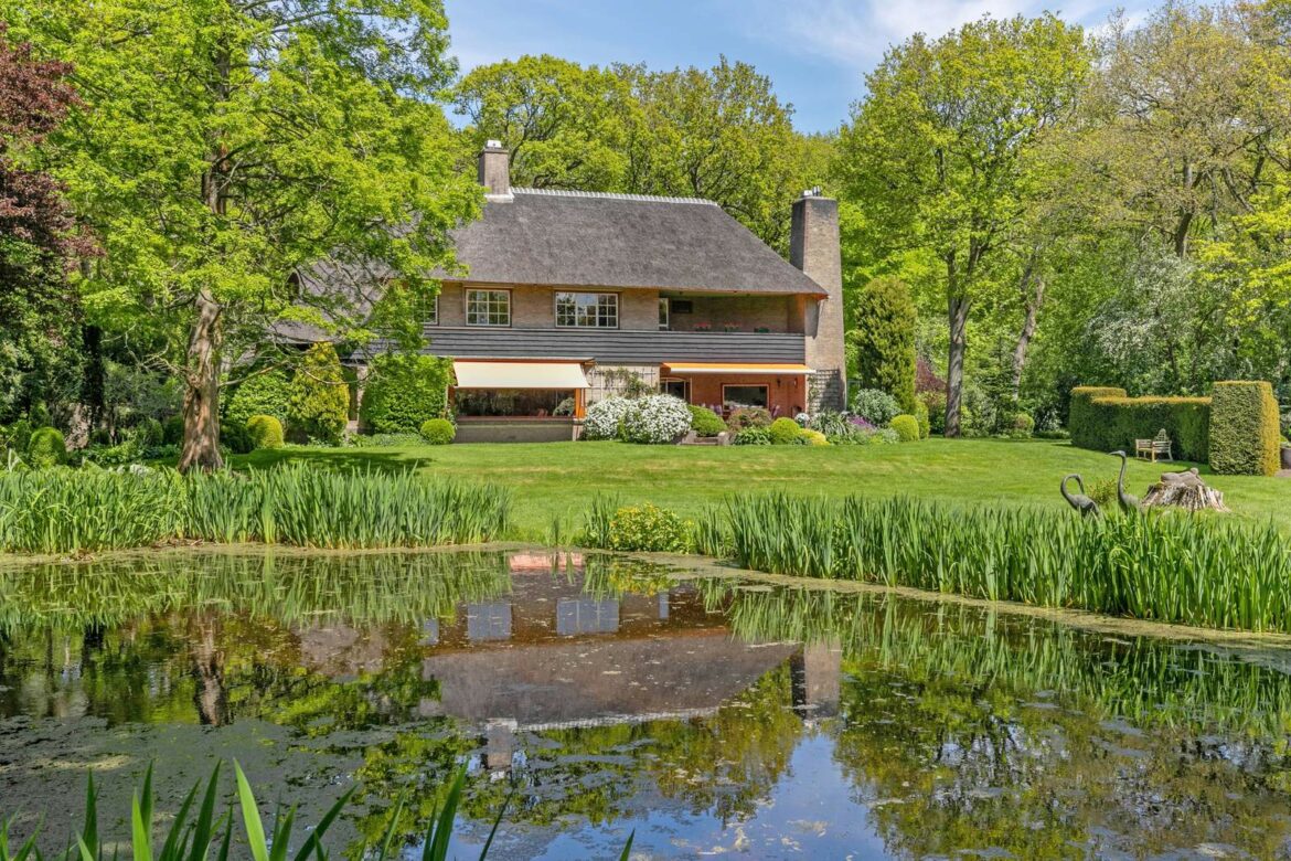 Te koop: Bosrijk landgoed in Zuid-Hollandse Oostvoorne - JFK